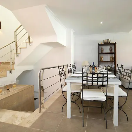 Jazmines V By Interhome *